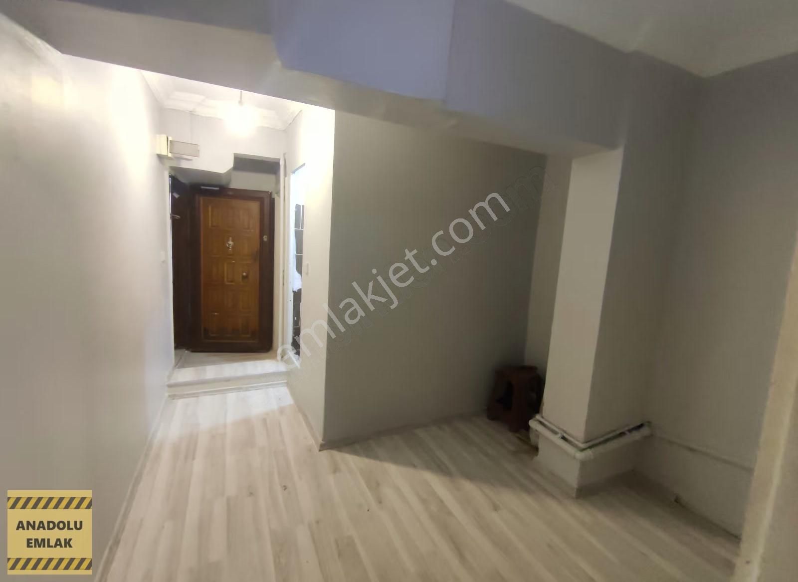 Basınsitesine Yakın Satılık 1+1 Daire Bodrum Kat Hisseli - Görsel 5