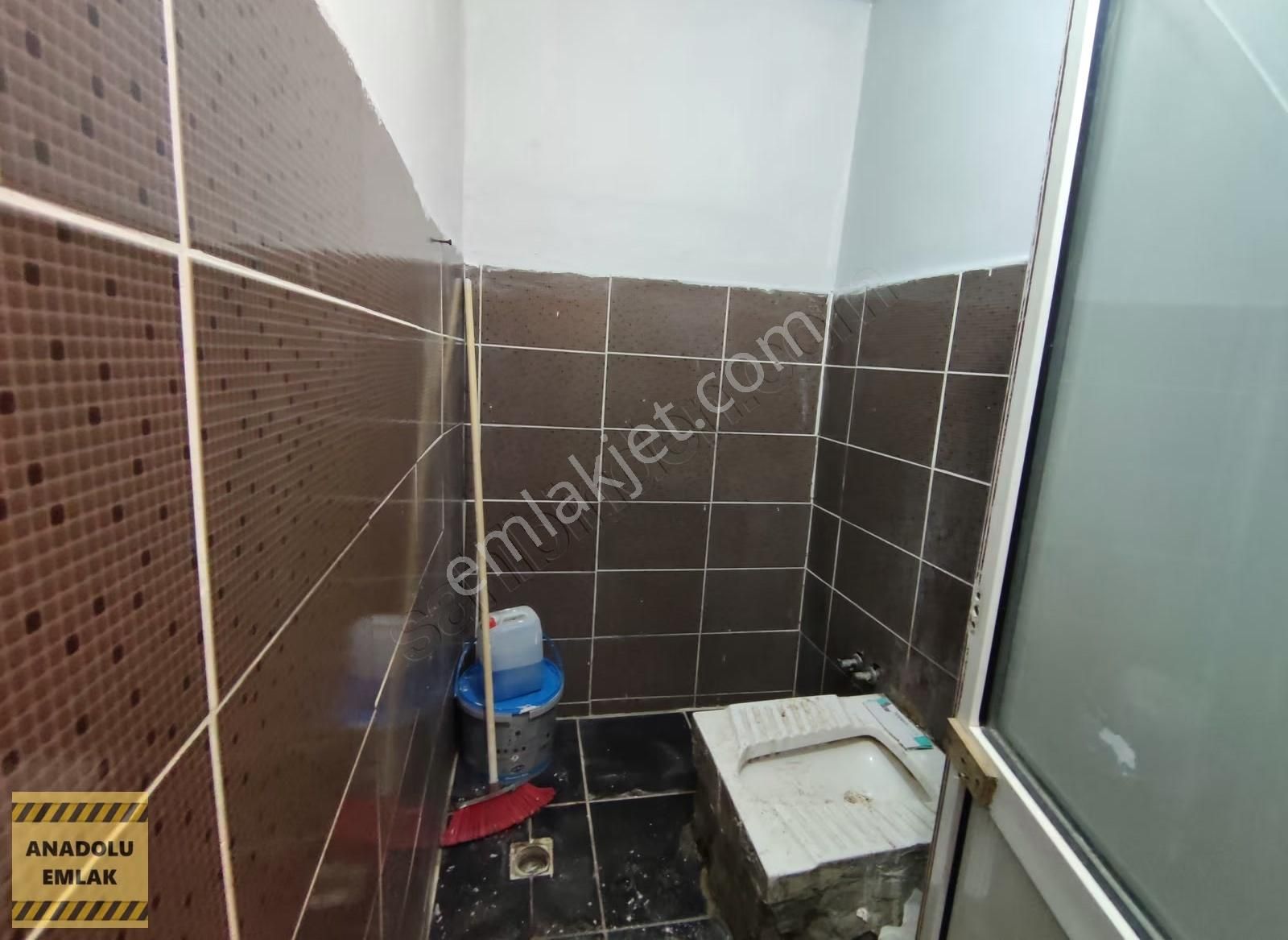 Basınsitesine Yakın Satılık 1+1 Daire Bodrum Kat Hisseli - Görsel 9