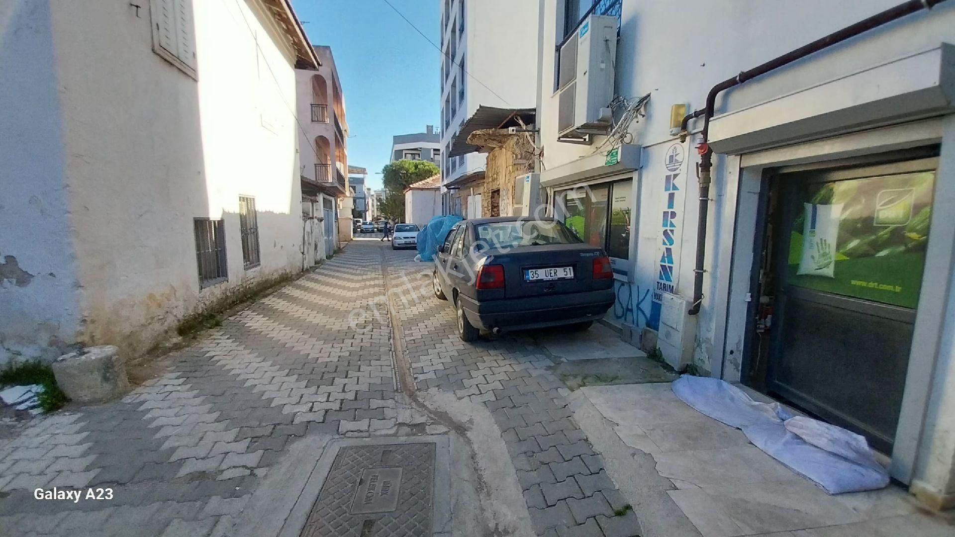 Menderes Merkez 1+1 Ofis Büro - Görsel 25
