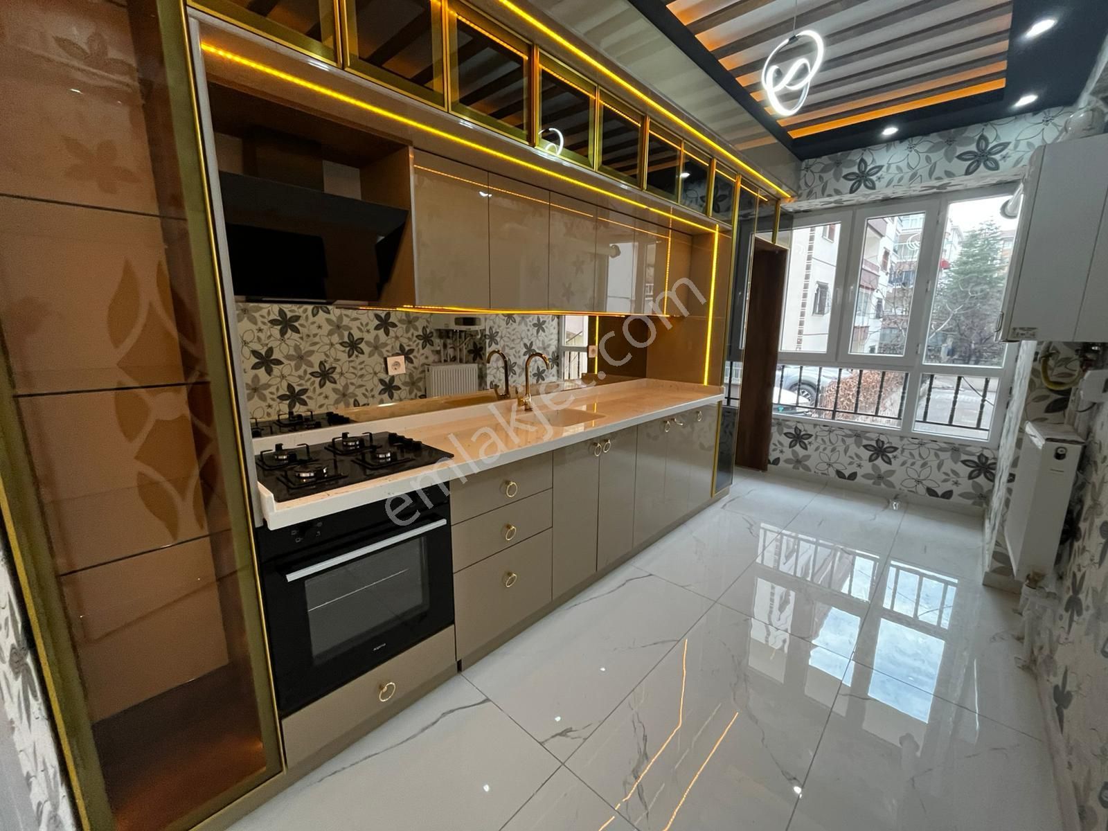 Pınarbaşı Mh 3+1 Ultra Lux Yapılı Geniş Satılık Daire - Görsel 2