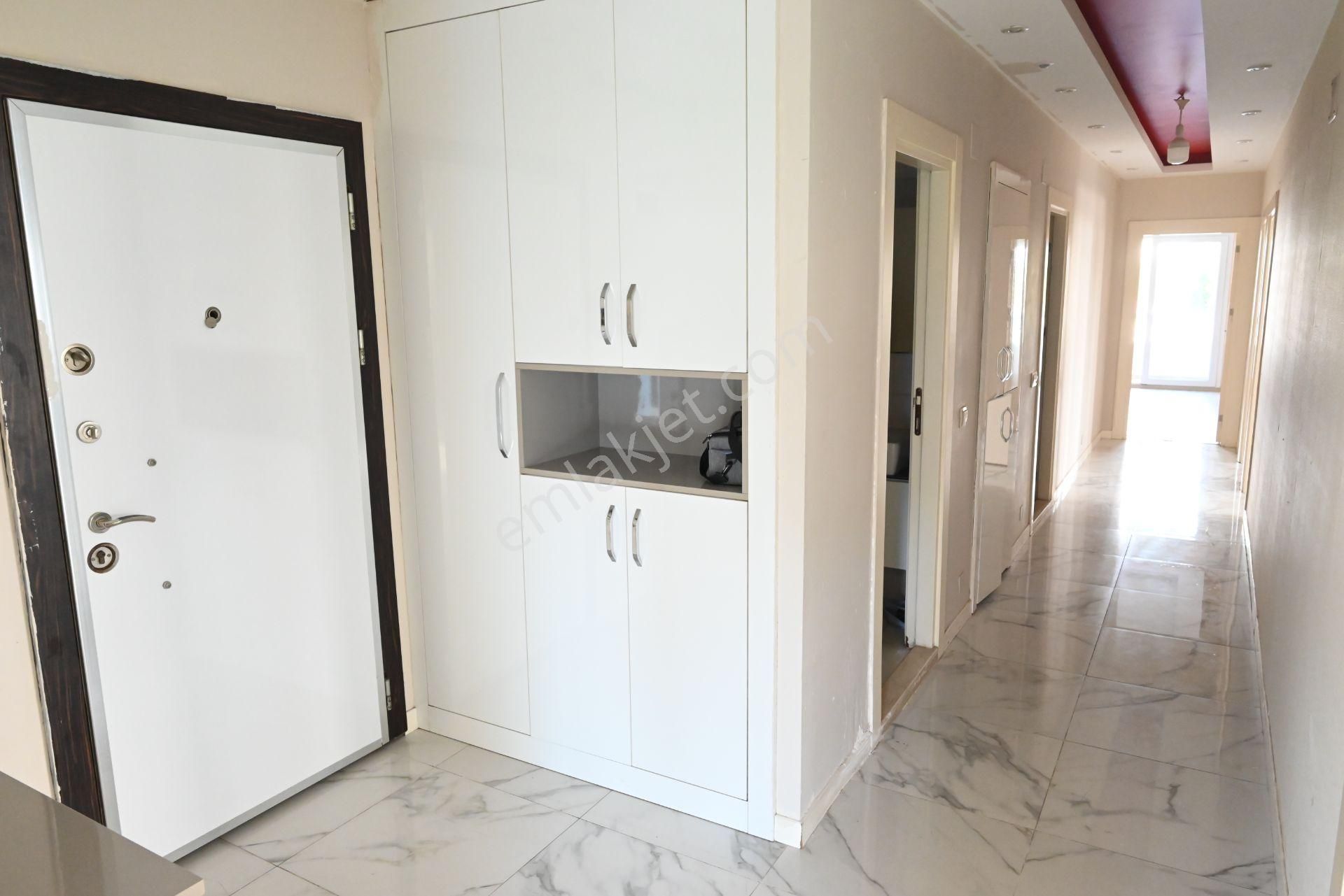 Üstünkent Emlak'tan Site İçi 4+1 Geniş Ferah Havuzlu Kiralık - Görsel 26