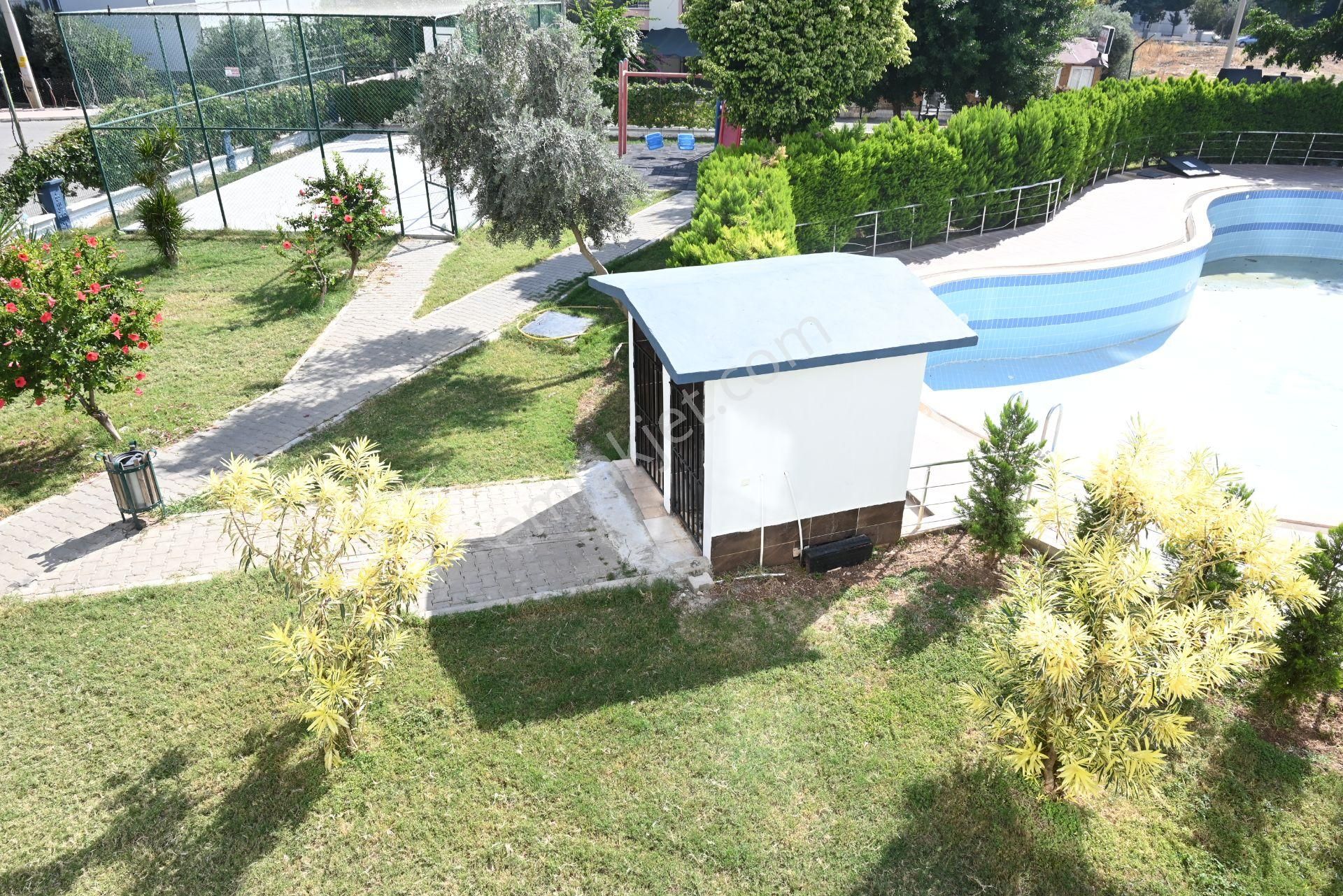 Üstünkent Emlak'tan Site İçi 4+1 Geniş Ferah Havuzlu Kiralık - Görsel 33