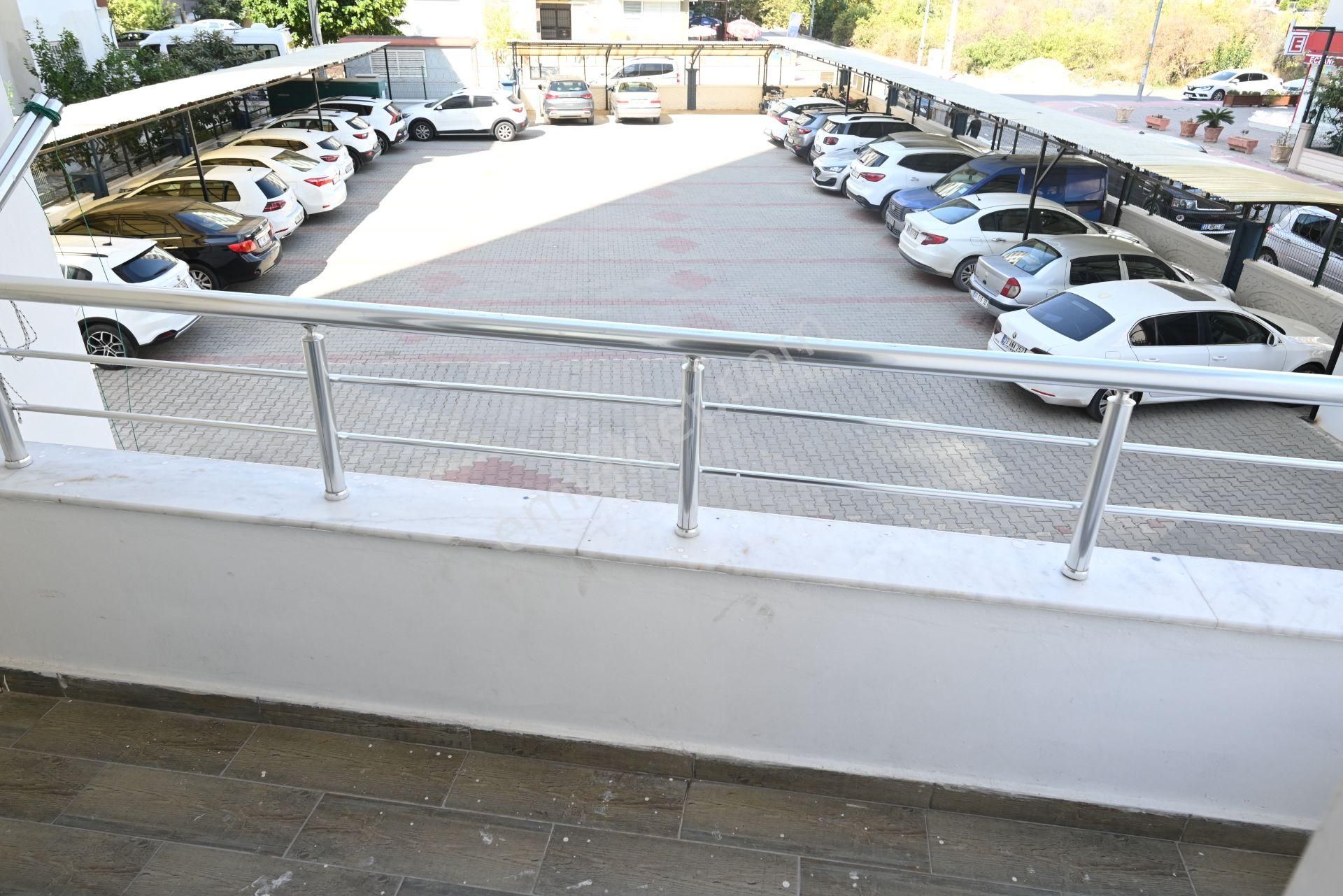 Üstünkent Emlak'tan Site İçi 4+1 Geniş Ferah Havuzlu Kiralık - Görsel 35