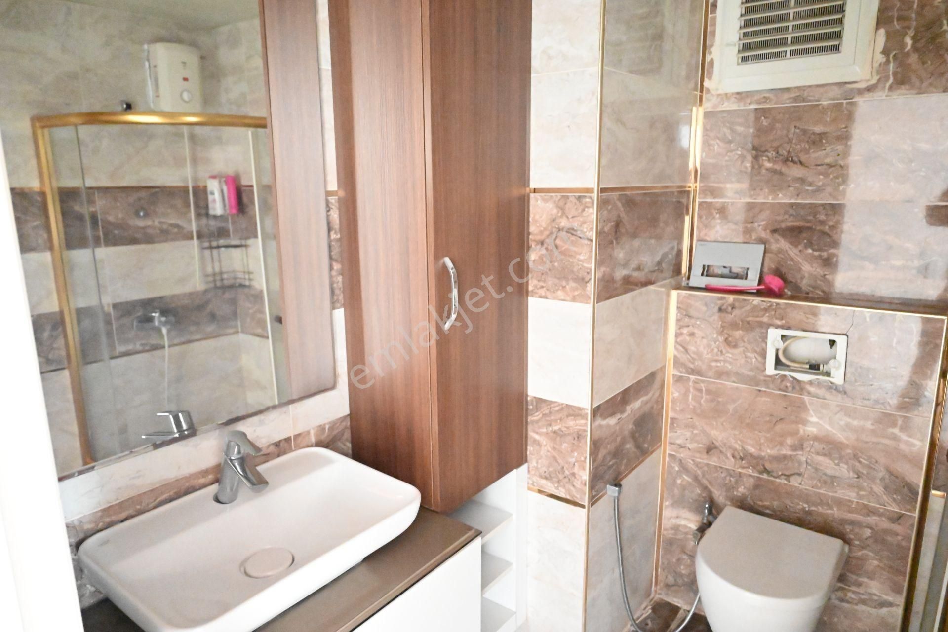 Üstünkent Emlak'tan Site İçi 4+1 Geniş Ferah Havuzlu Kiralık - Görsel 28