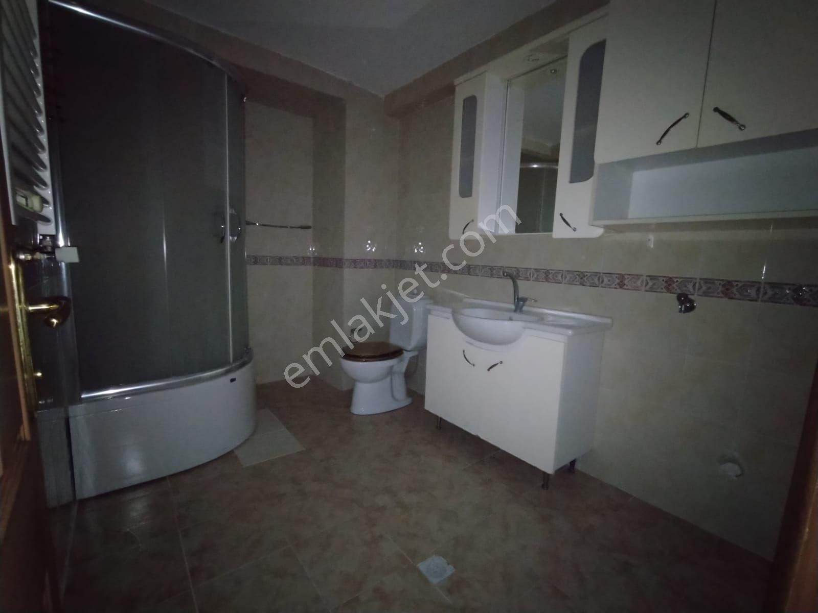 Küçükçekmece Besyol’da Kiralık Daire - Görsel 13