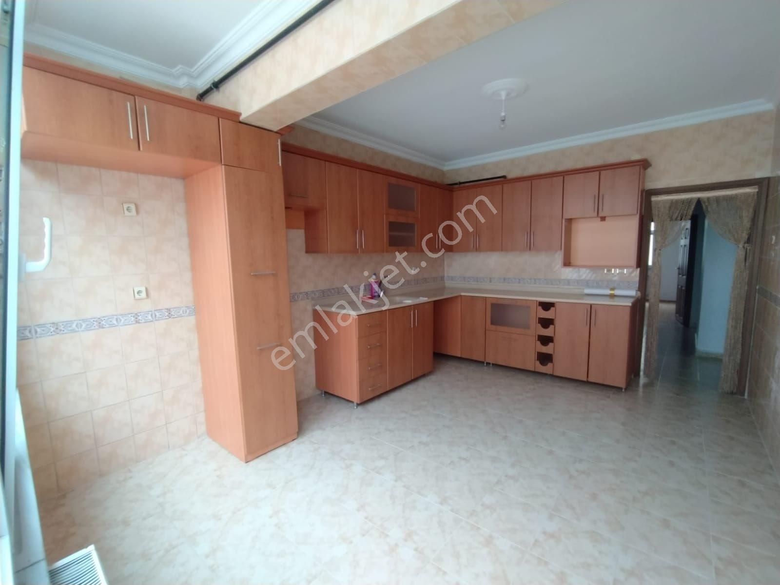 Küçükçekmece Besyol’da Kiralık Daire - Görsel 2