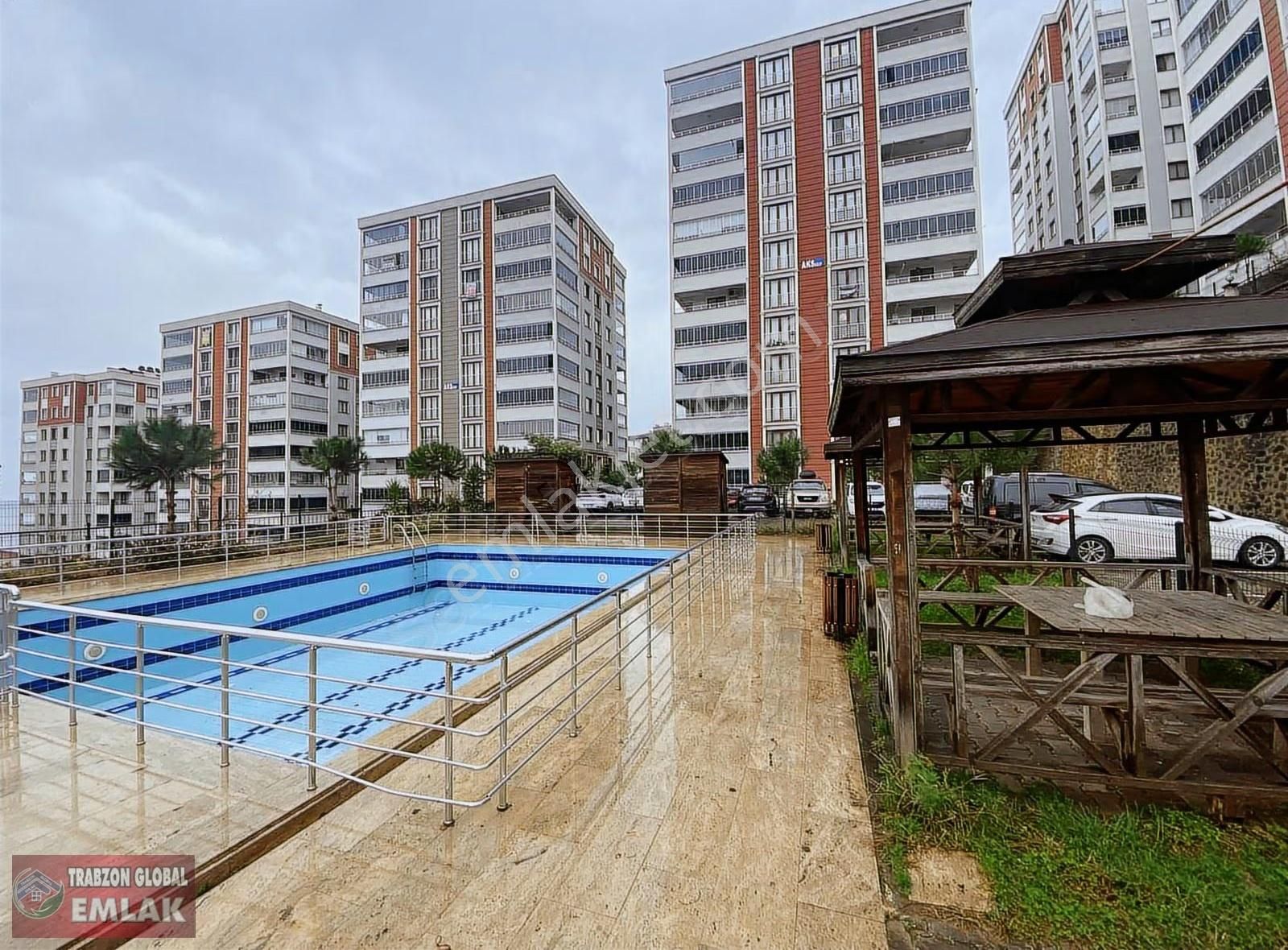 Safir Konutları'nda Satılık 4+1 Daire