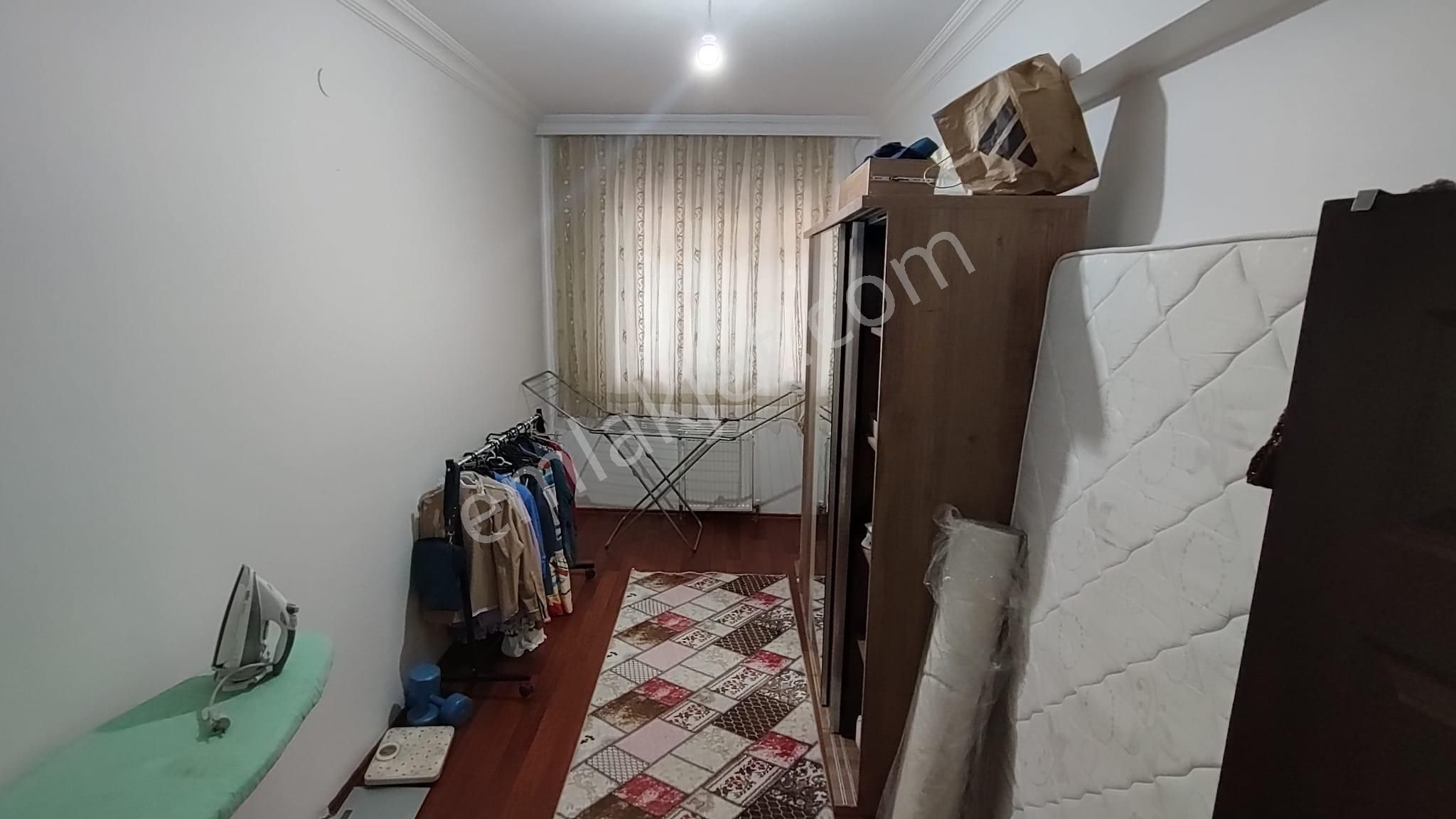 Atanora Vadi'den Dikmende 2 Banyolu Asansörlü Genç Binada Kombili 3+1 - Görsel 16