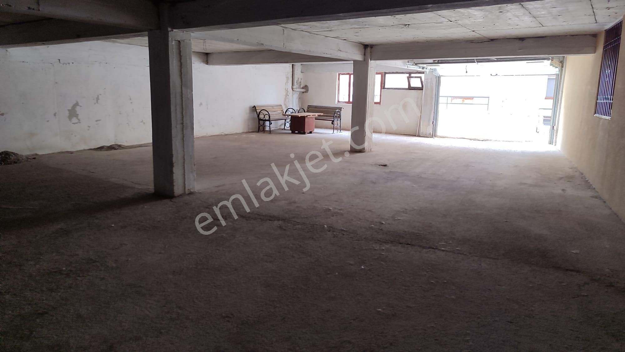 Atanora Vadi'den Dikmende 2 Banyolu Asansörlü Genç Binada Kombili 3+1 - Görsel 12