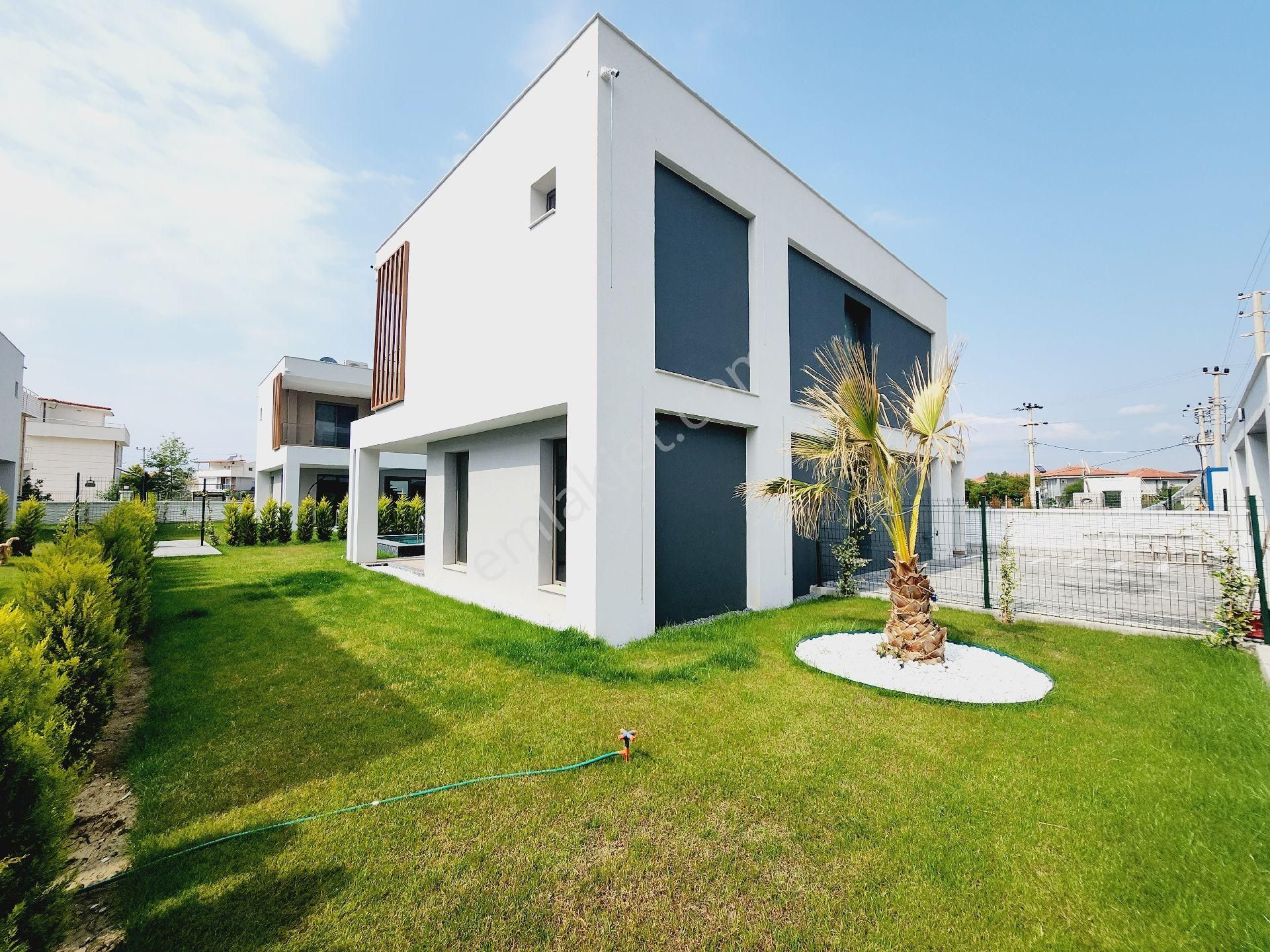 Güzelçamlı Plaj'a Çok Yakın Harika Havuzlu Villa Köşe Konum - Görsel 5