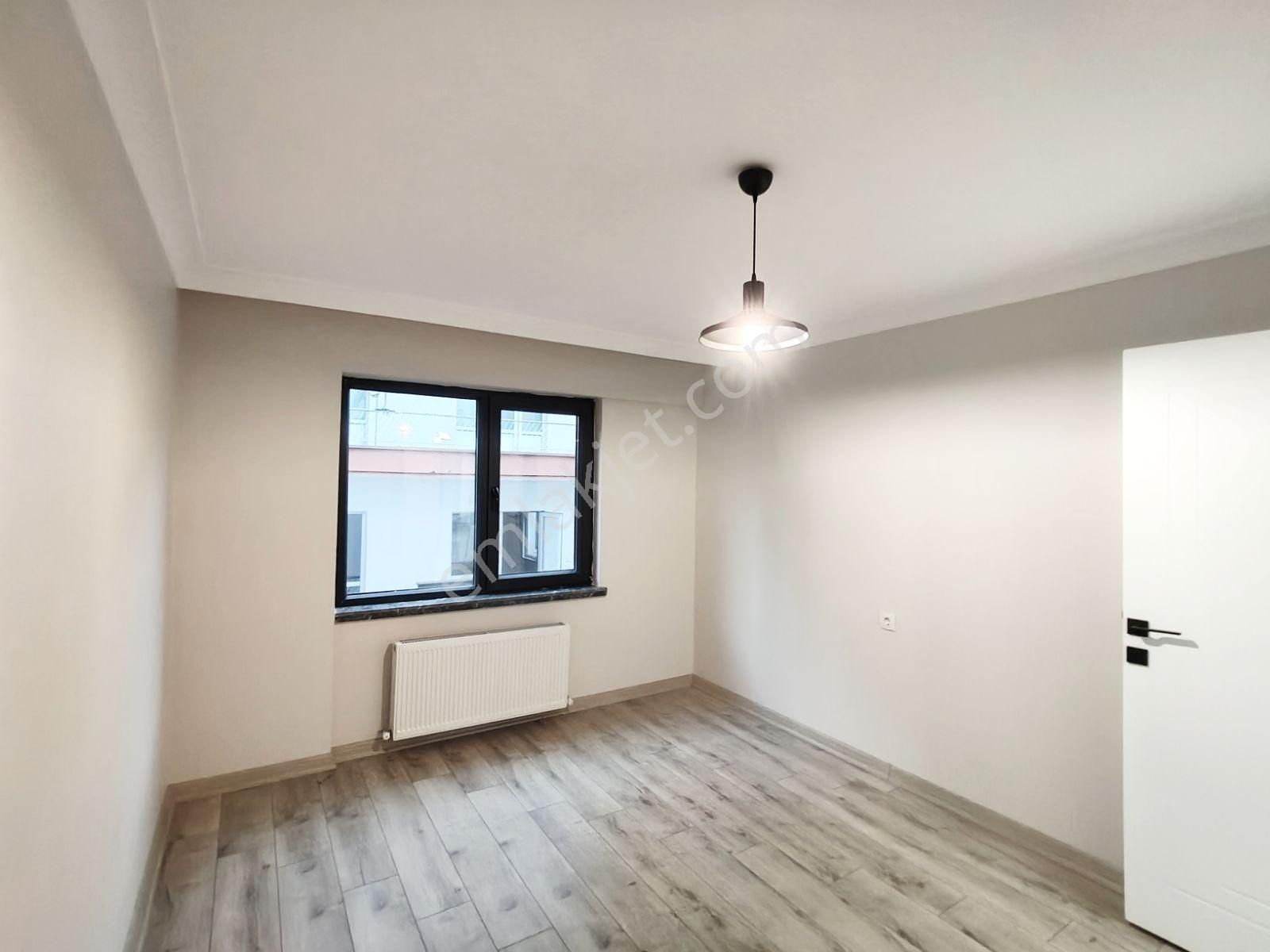 Emek'te,2+1,katta,yeni Bina,asansör,kapalı Garaj,kapalı Mutfak - Görsel 5