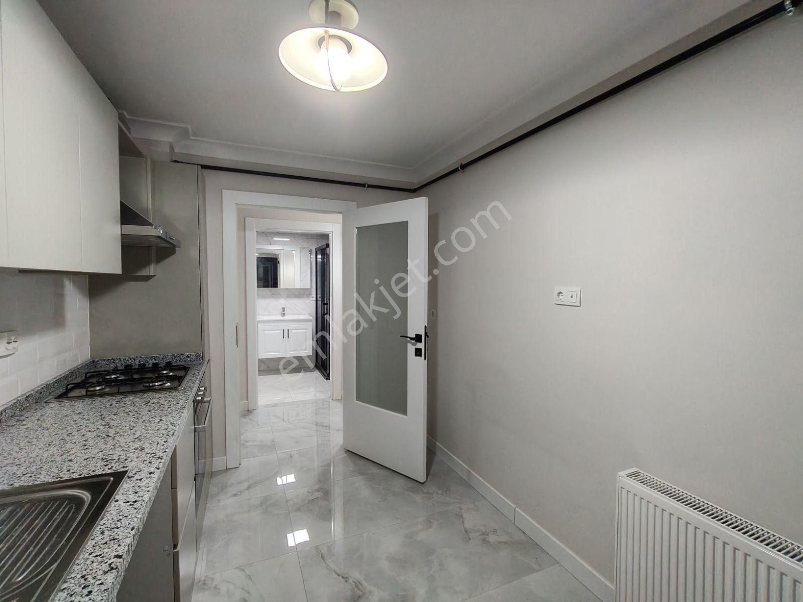 Emek'te,2+1,katta,yeni Bina,asansör,kapalı Garaj,kapalı Mutfak - Görsel 11