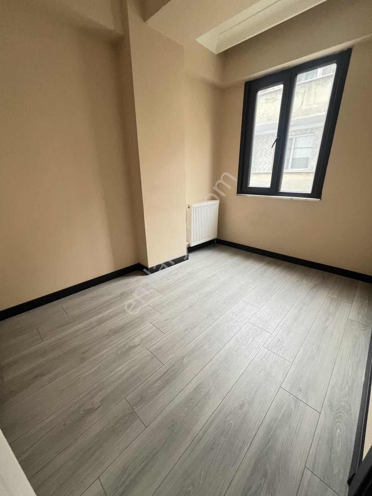 Başakşehir Altınşehir Mahallesinde Satılık 3+1 Ebeveyn Banyolu - Görsel 6