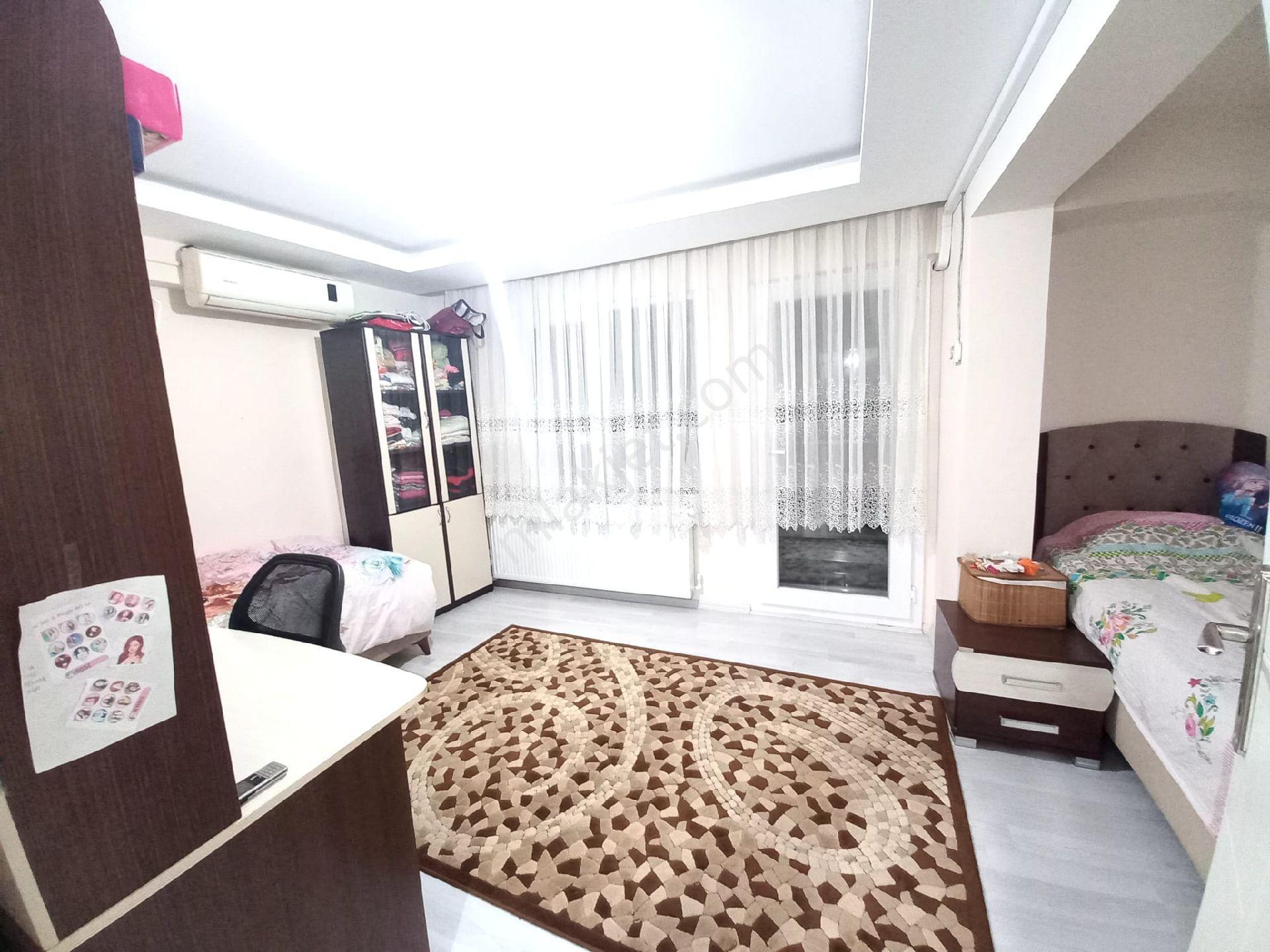 Bergama Şehir Merkezi Asansörlü Doğalgazlı Üçlü Ankastre Setli Dubleks Satılık Daire - Görsel 30
