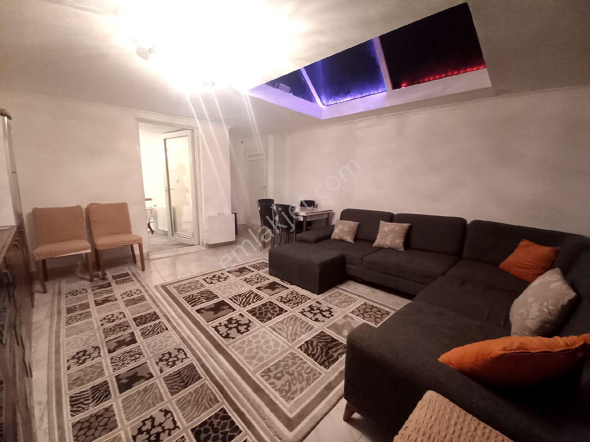 Bergama Şehir Merkezi Asansörlü Doğalgazlı Üçlü Ankastre Setli Dubleks Satılık Daire - Görsel 23