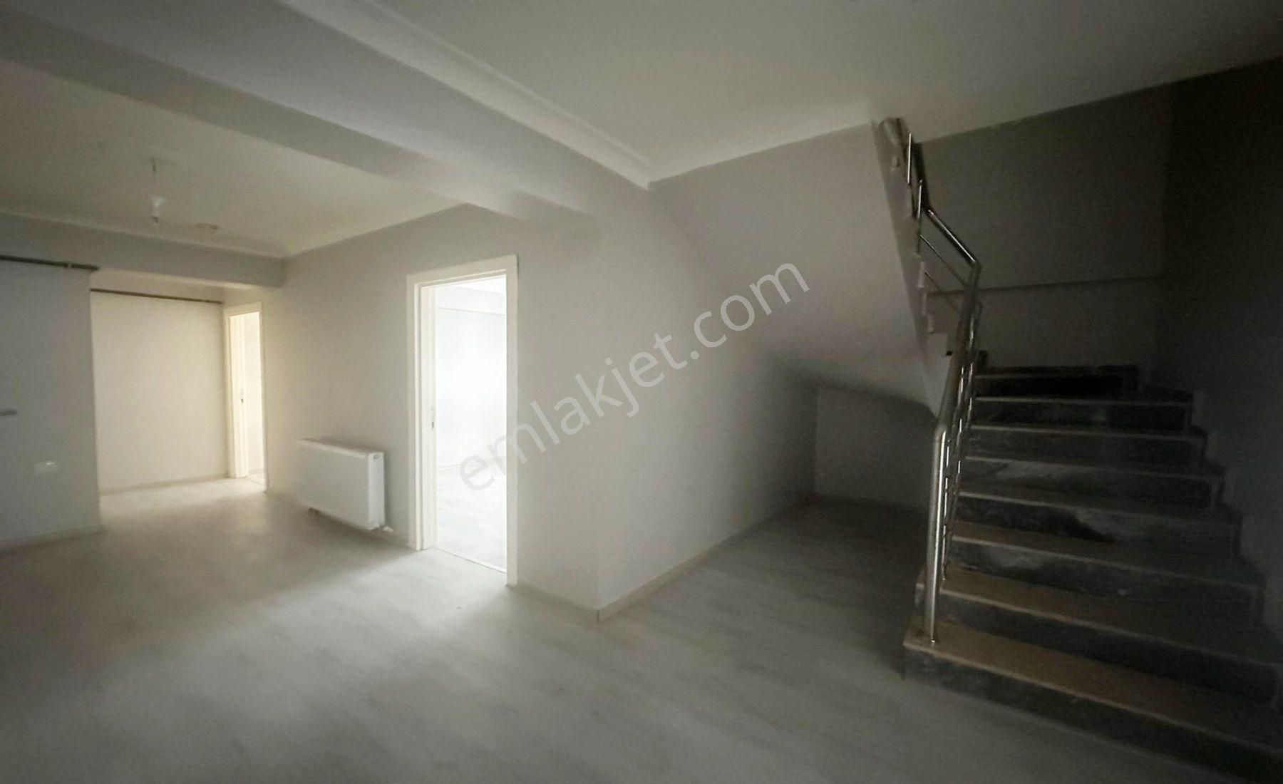 Hüseyingazi'de 4+1 Dubleks, Çift Teraslı Satılık Dairemiz!!! - Görsel 27