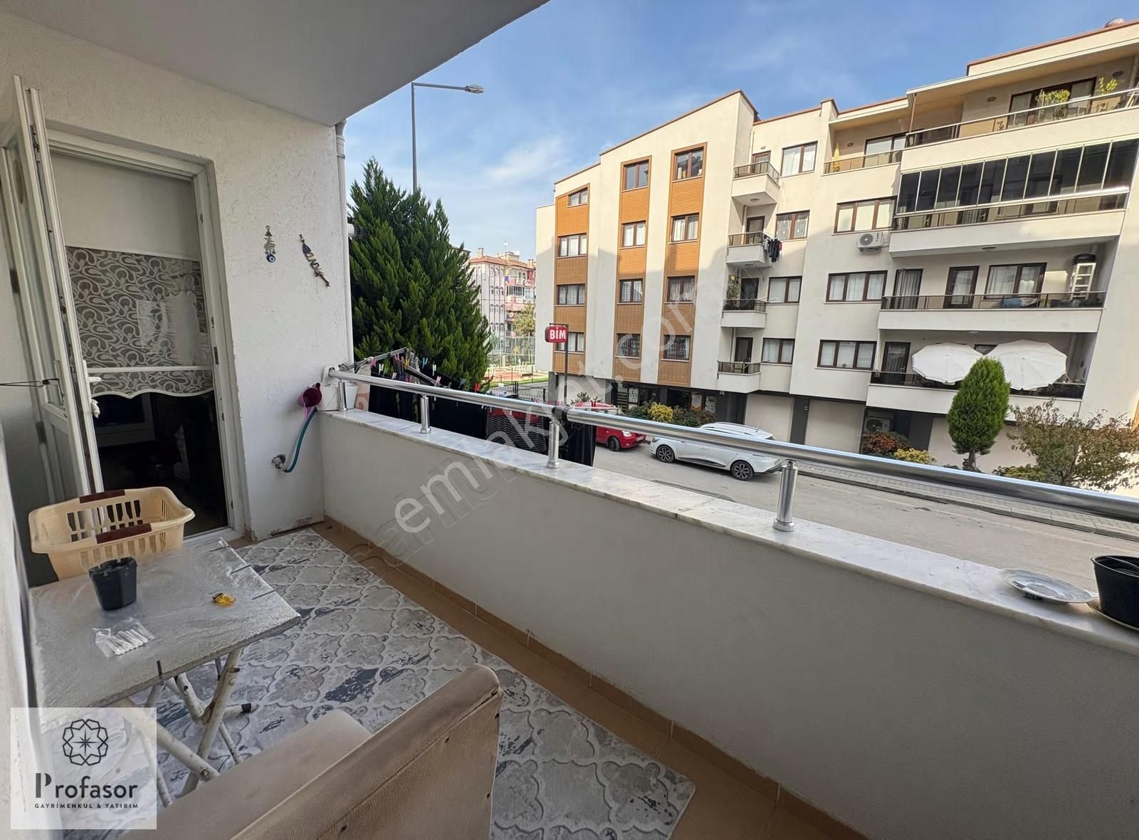 Profasor *dan Mudanya Güzelyalı Cadde Üzeri Satılık 3+1 Daire - Görsel 3