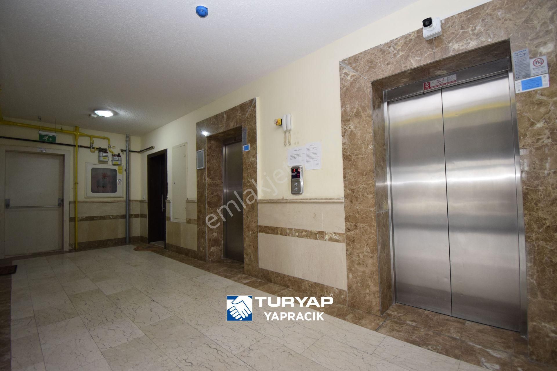 Turyap Yapracık'tan 14.bölgede Geniş 4+1 Kiralık Daire - Görsel 27