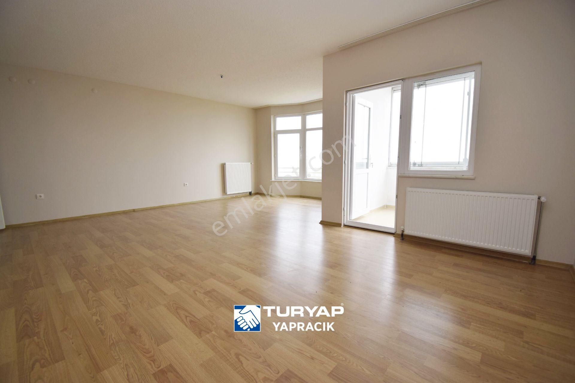 Turyap Yapracık'tan 14.bölgede Geniş 4+1 Kiralık Daire