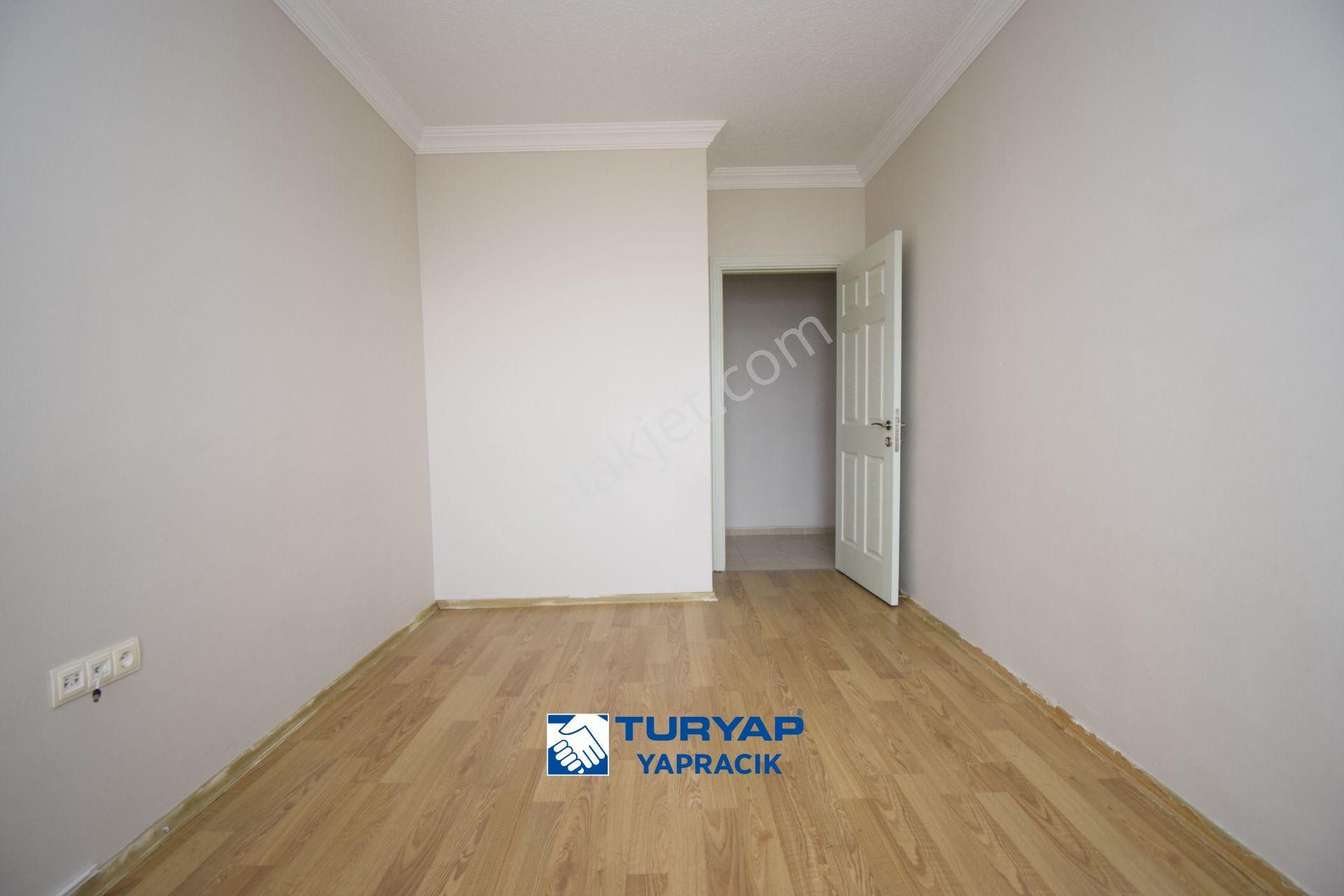 Turyap Yapracık'tan 14.bölgede Geniş 4+1 Kiralık Daire - Görsel 15