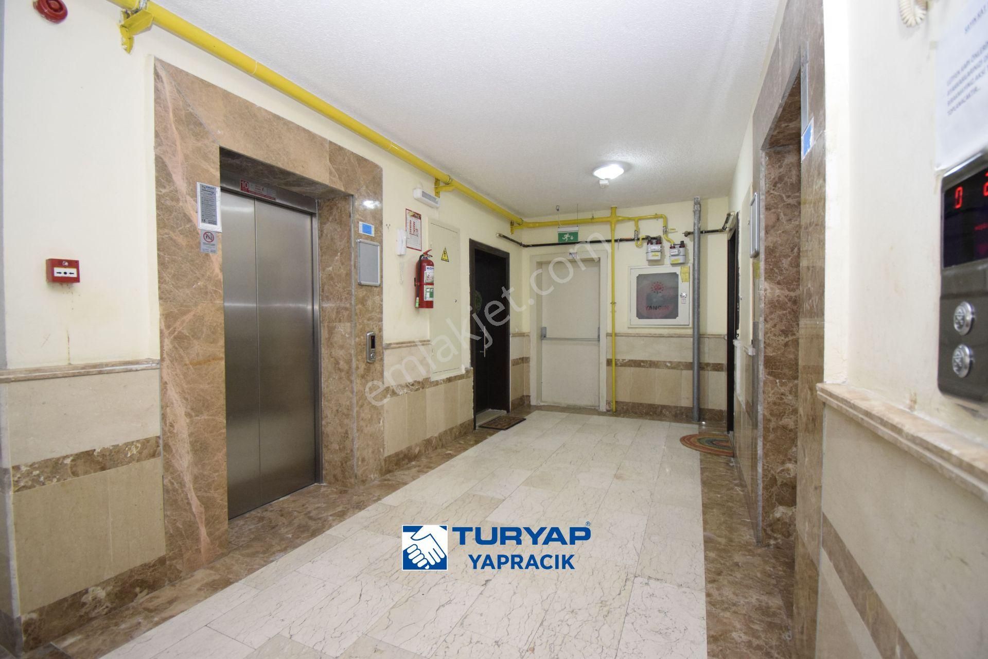 Turyap Yapracık'tan 14.bölgede Geniş 4+1 Kiralık Daire - Görsel 28