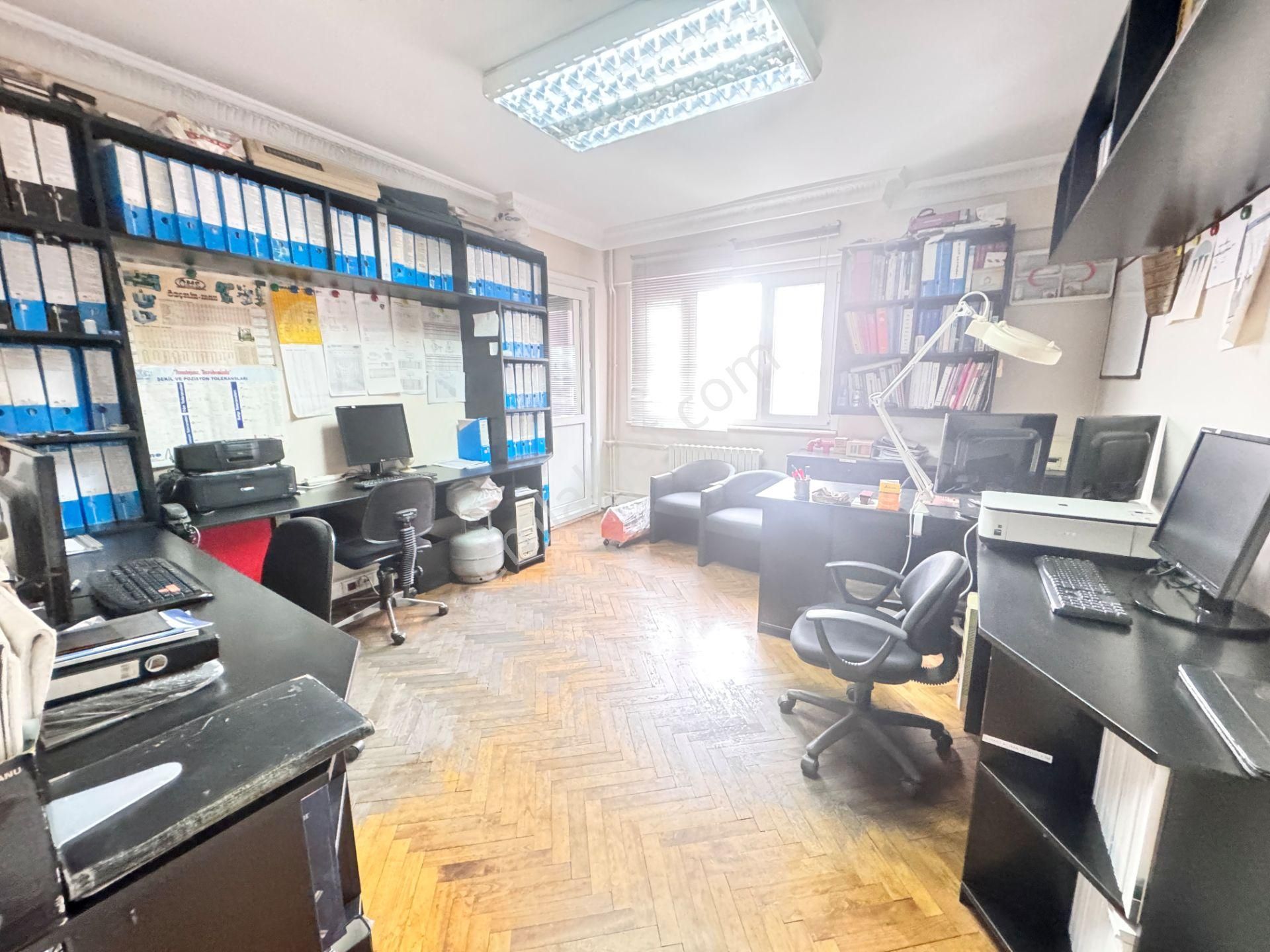 Kadıköy Közyatağı Ulaşım Sorunu Olmayan Sümko Sıt Kiralık Ofis - Görsel 24