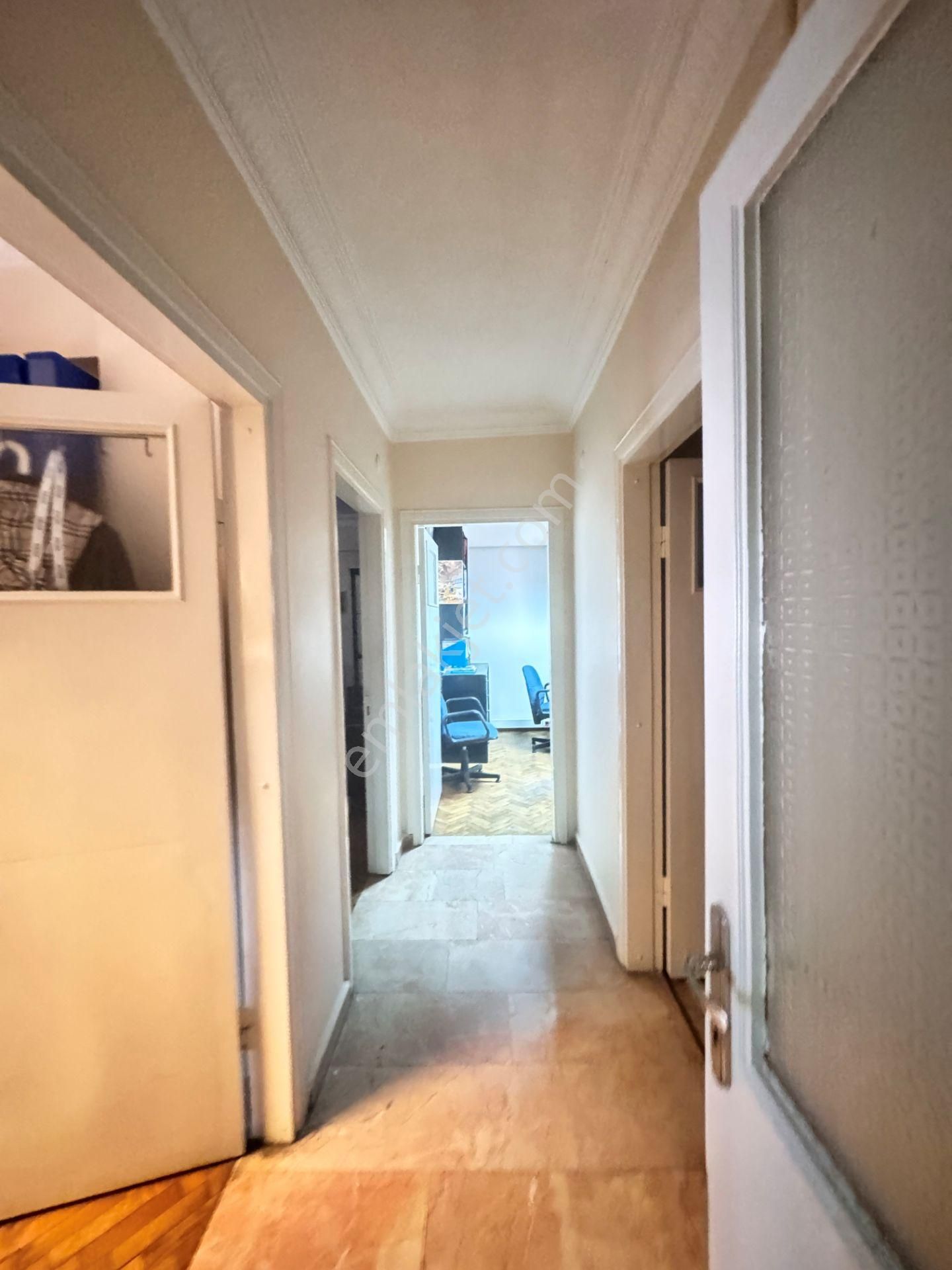 Kadıköy Közyatağı Ulaşım Sorunu Olmayan Sümko Sıt Kiralık Ofis - Görsel 12