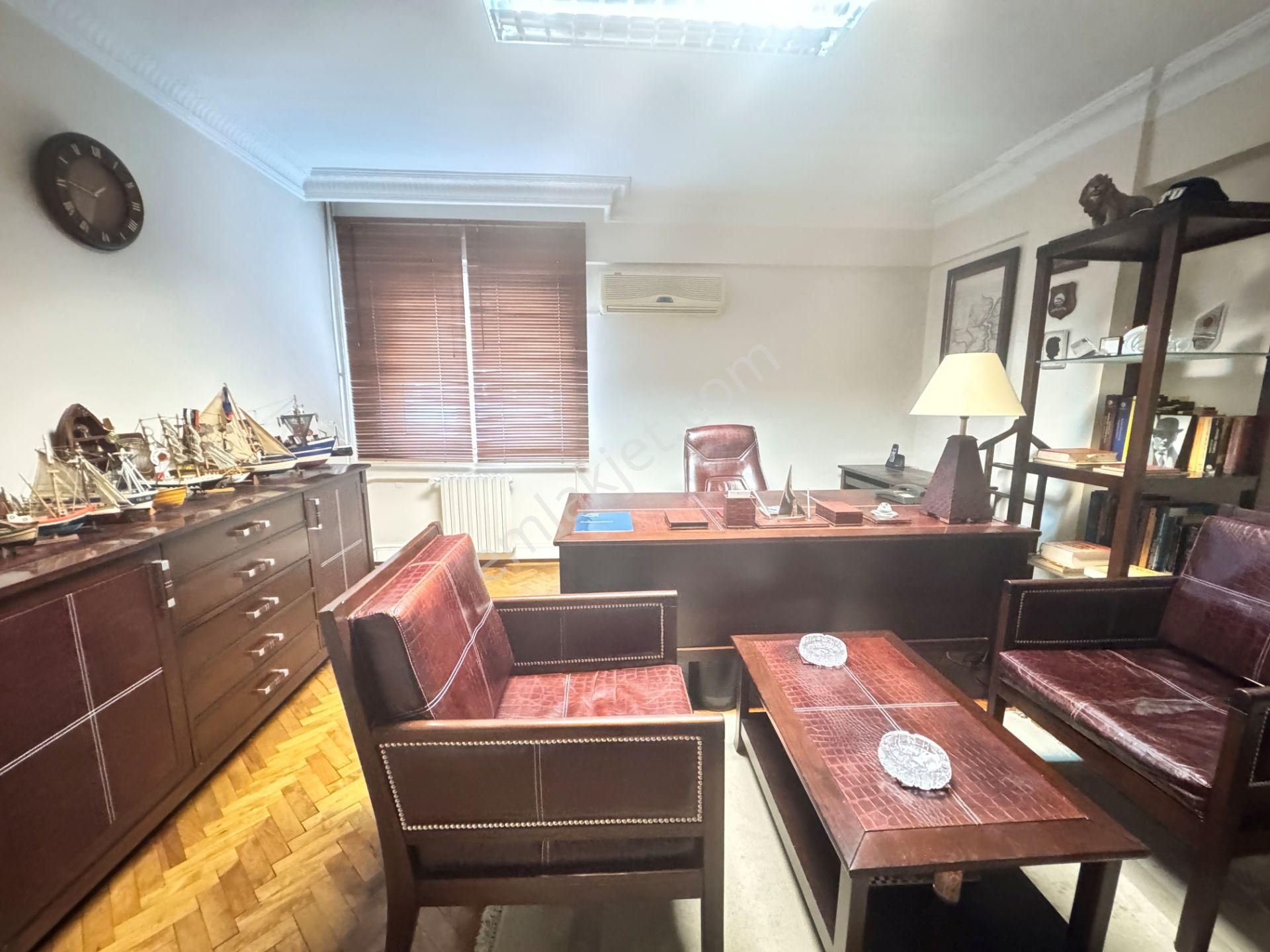 Kadıköy Közyatağı Ulaşım Sorunu Olmayan Sümko Sıt Kiralık Ofis - Görsel 18