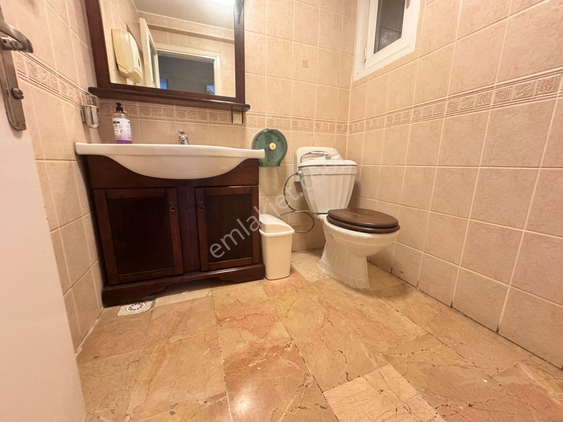 Kadıköy Közyatağı Ulaşım Sorunu Olmayan Sümko Sıt Kiralık Ofis - Görsel 29