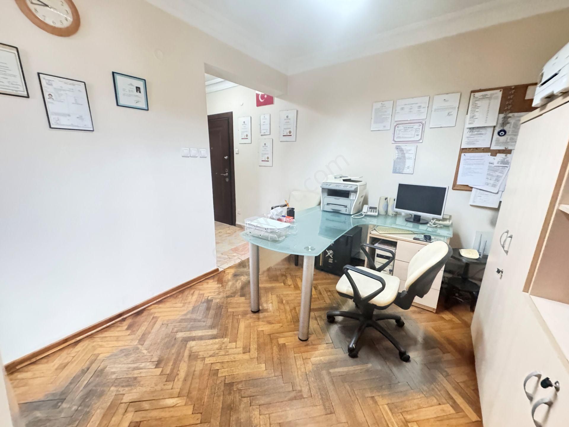 Kadıköy Közyatağı Ulaşım Sorunu Olmayan Sümko Sıt Kiralık Ofis - Görsel 23