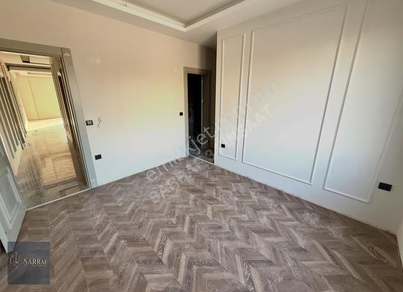 Sarraf Yapıdan Cumhuriyet Mahallesinde Merkezi Konumda Geniş 3+1 - Görsel 34