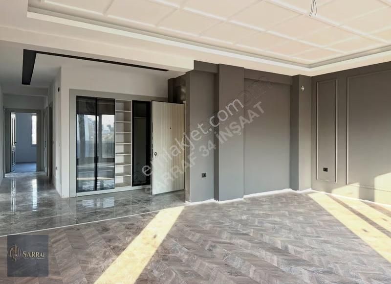 Sarraf Yapıdan Cumhuriyet Mahallesinde Merkezi Konumda Geniş 3+1 - Görsel 31