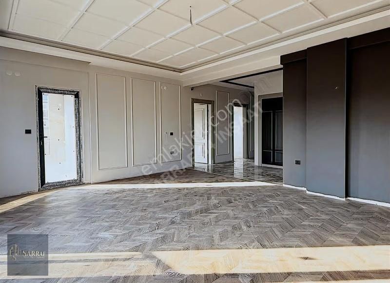 Sarraf Yapıdan Cumhuriyet Mahallesinde Merkezi Konumda Geniş 3+1 - Görsel 6