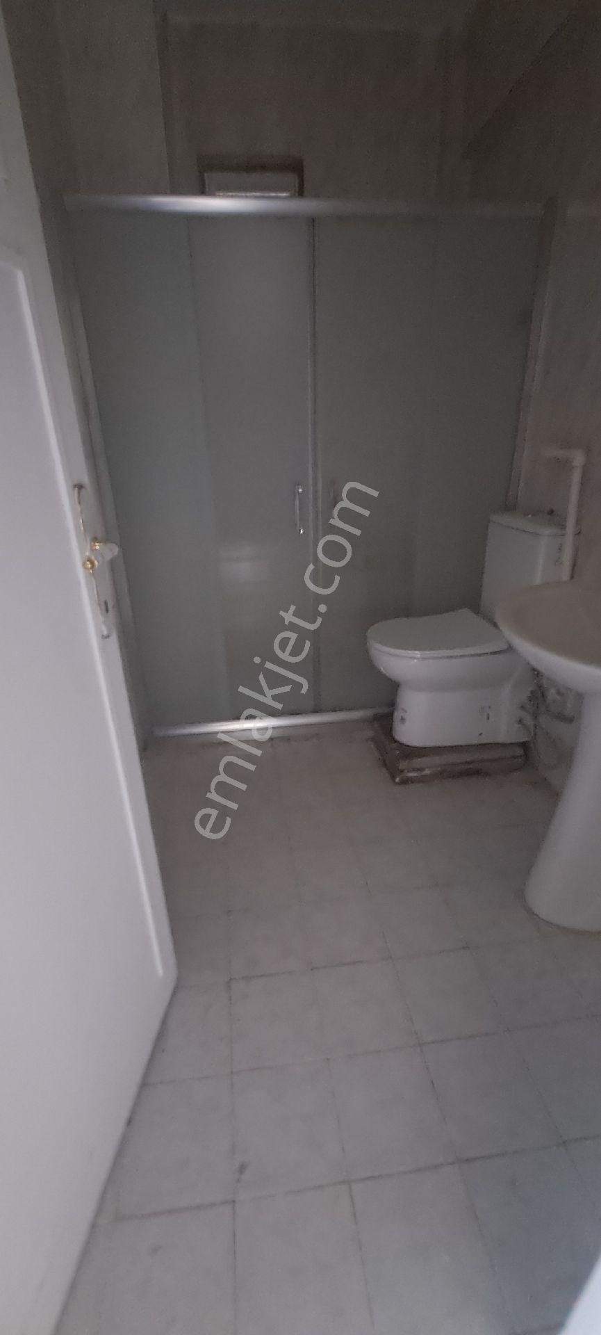 Mecidiye İlkokulu Yanında 3.kat 3+1 Kiralık Muhsin Emlaktan - Görsel 12