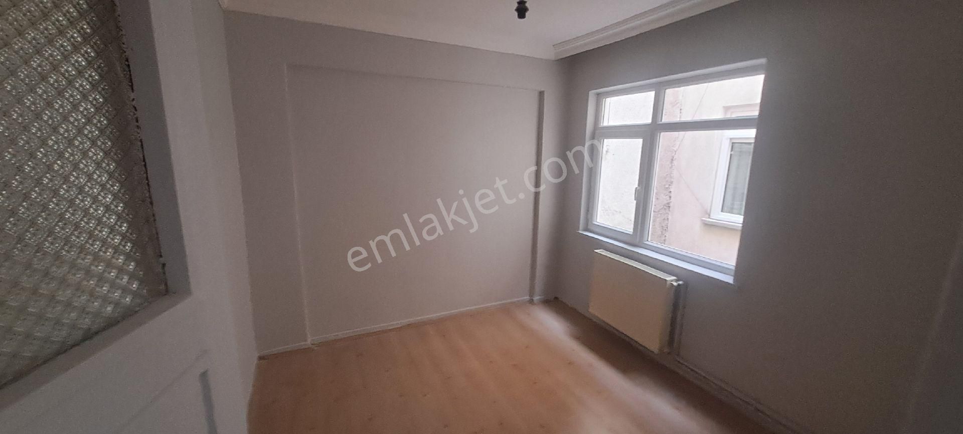 Mecidiye İlkokulu Yanında 3.kat 3+1 Kiralık Muhsin Emlaktan - Görsel 11