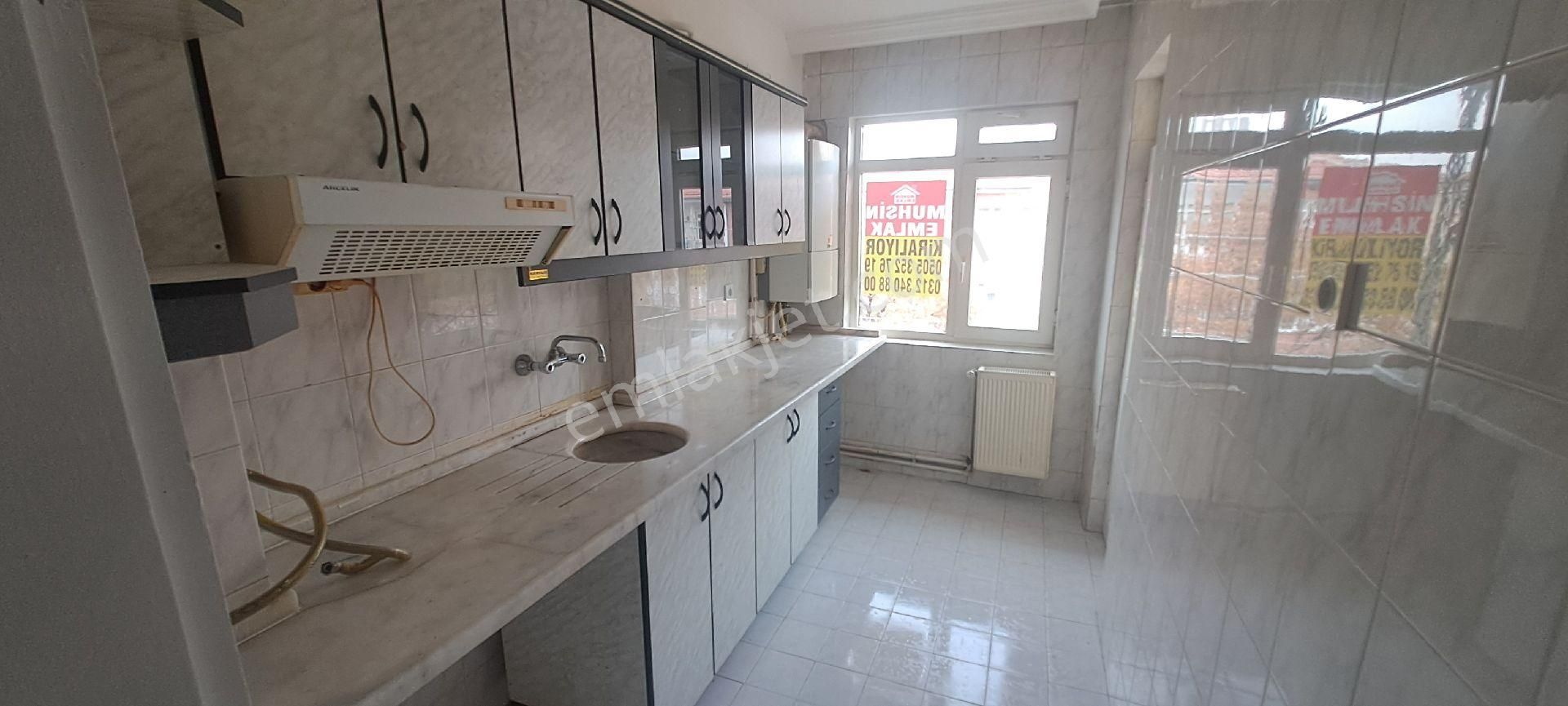 Mecidiye İlkokulu Yanında 3.kat 3+1 Kiralık Muhsin Emlaktan - Görsel 9