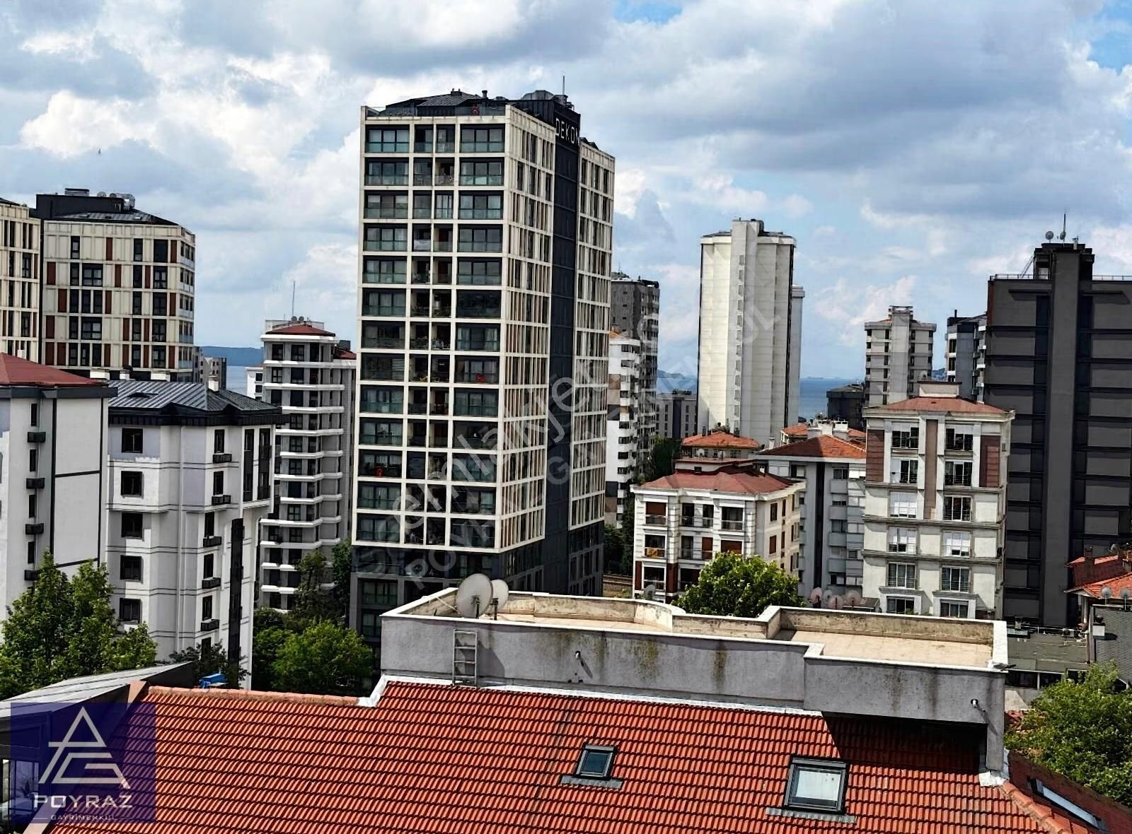 Poyraz'dan Suadiyede Site İçinde Deniz Manzaralı Balkonlu 2+1 - Görsel 18