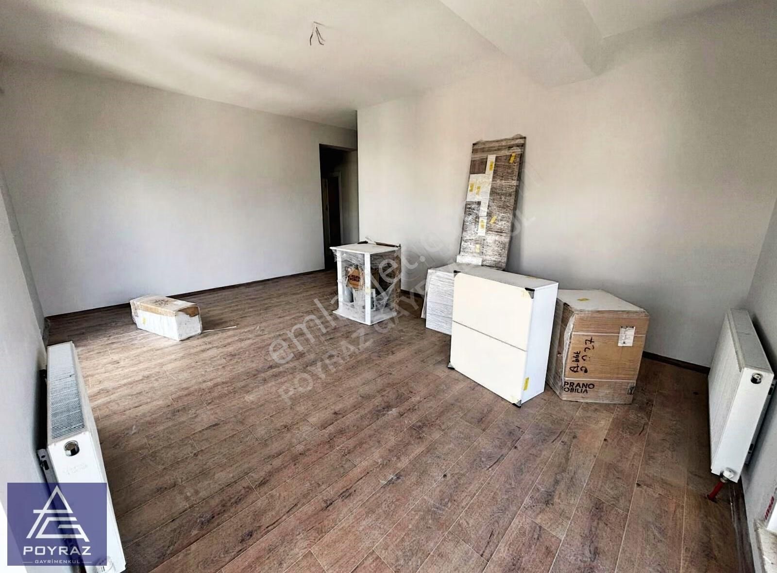 Poyraz'dan Suadiyede Site İçinde Deniz Manzaralı Balkonlu 2+1 - Görsel 23