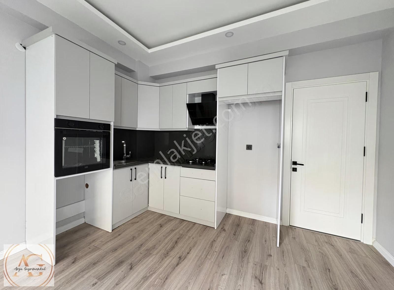 Arya'dan Altınoluk'ta Bahçe Kullanımlı 2+1 Satılık Daire - Görsel 35
