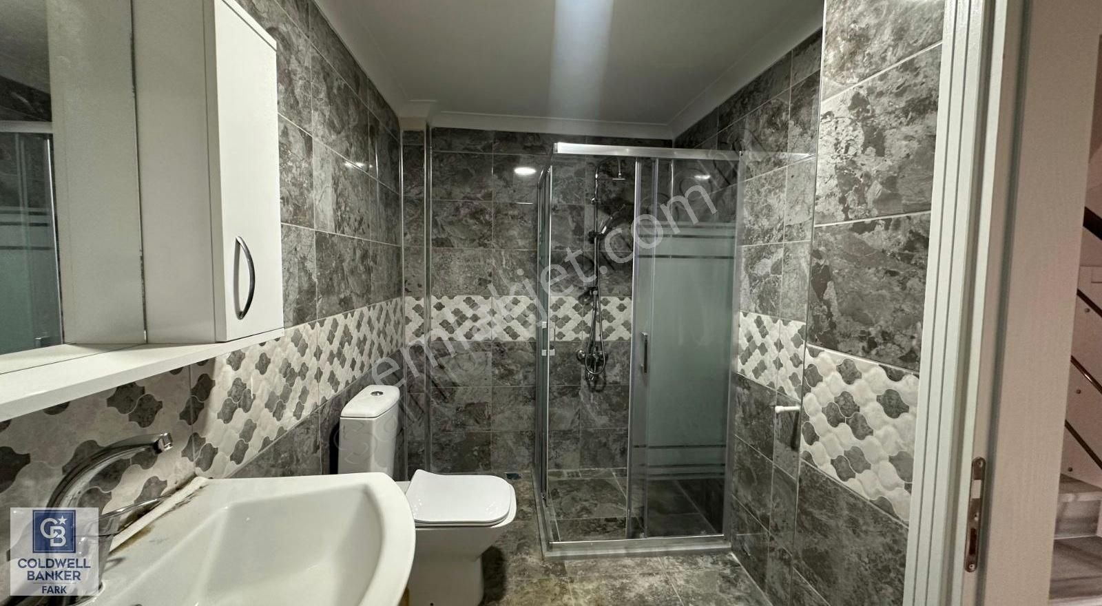 Ayvalık Sarımsaklı'da 6+1 Villa - Görsel 17