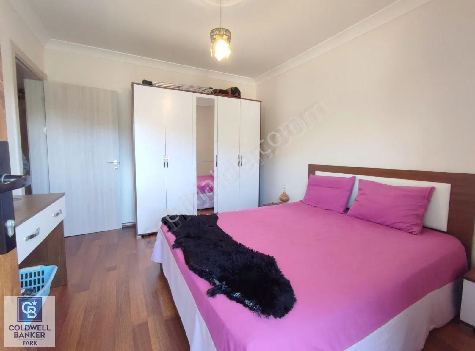 Ayvalık Küçükköy'de Satılık Müstakil Geniş Villa - Görsel 14