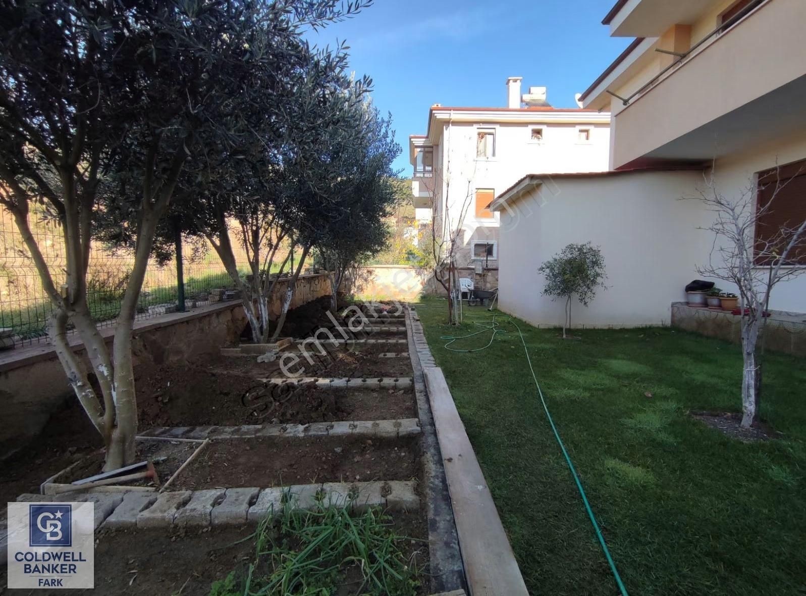 Ayvalık Küçükköy'de Satılık Müstakil Geniş Villa - Görsel 7