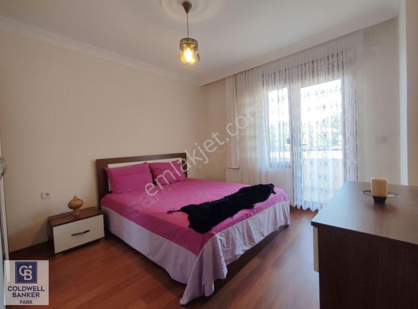 Ayvalık Küçükköy'de Satılık Müstakil Geniş Villa - Görsel 4