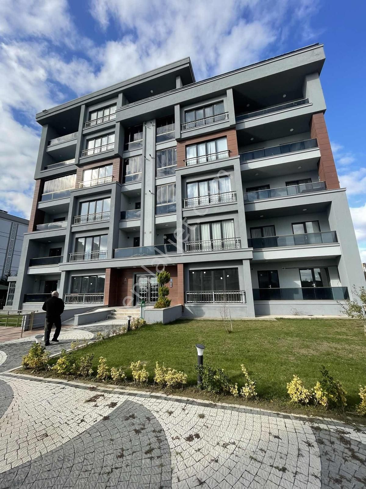 Çerkezköy Tepe'de Site İçinde Satılık 3+1 Fırsat Daireler !! - Görsel 27