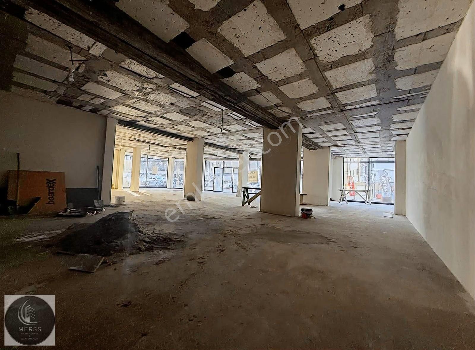 Sultanbeyli Battalgazi'de İskânlı Binada Dükkan Kiralıktır - Görsel 6