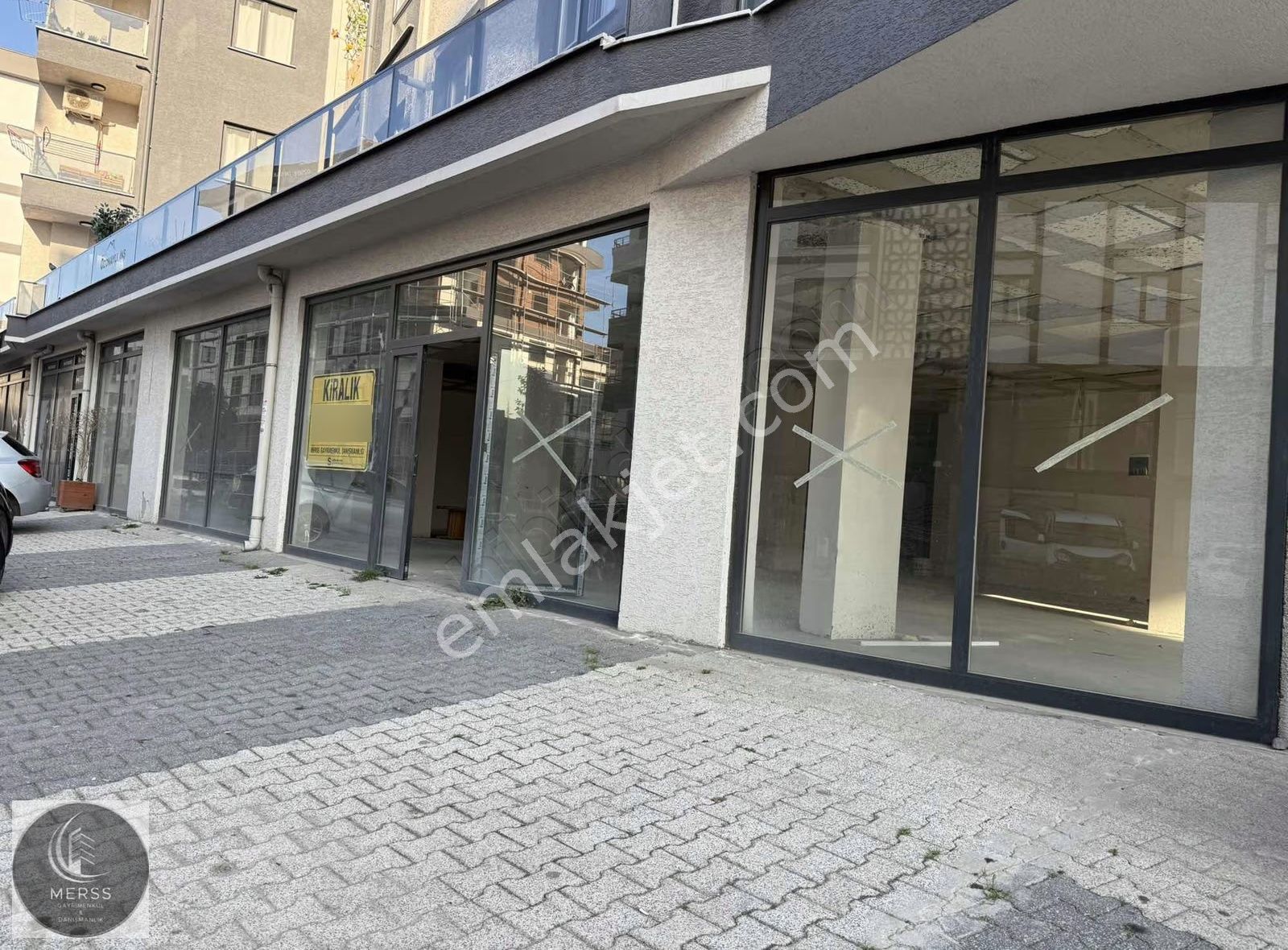 Sultanbeyli Battalgazi'de İskânlı Binada Dükkan Kiralıktır - Görsel 5