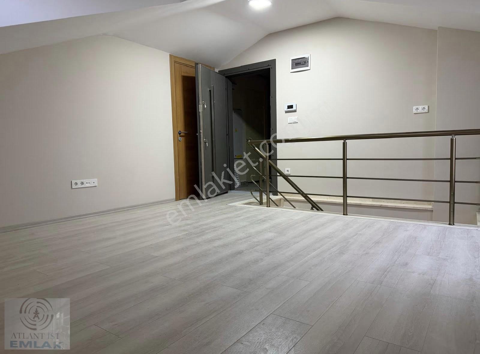 Kayışdağı Dörtyolda 3+2 Dubleks Sıfır Asansörlü Otoparklı Daire - Görsel 17