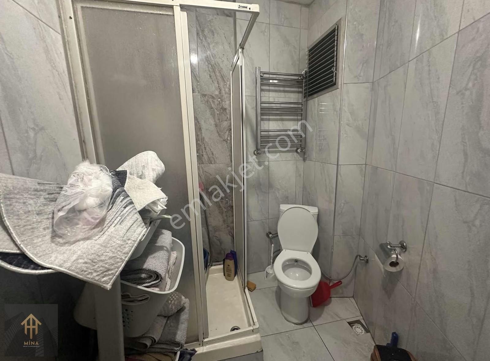 Hacı Kadın Caddesi Üzerinde Yenilenmiş 2+1 2. Kat Ön Cephe - Görsel 14