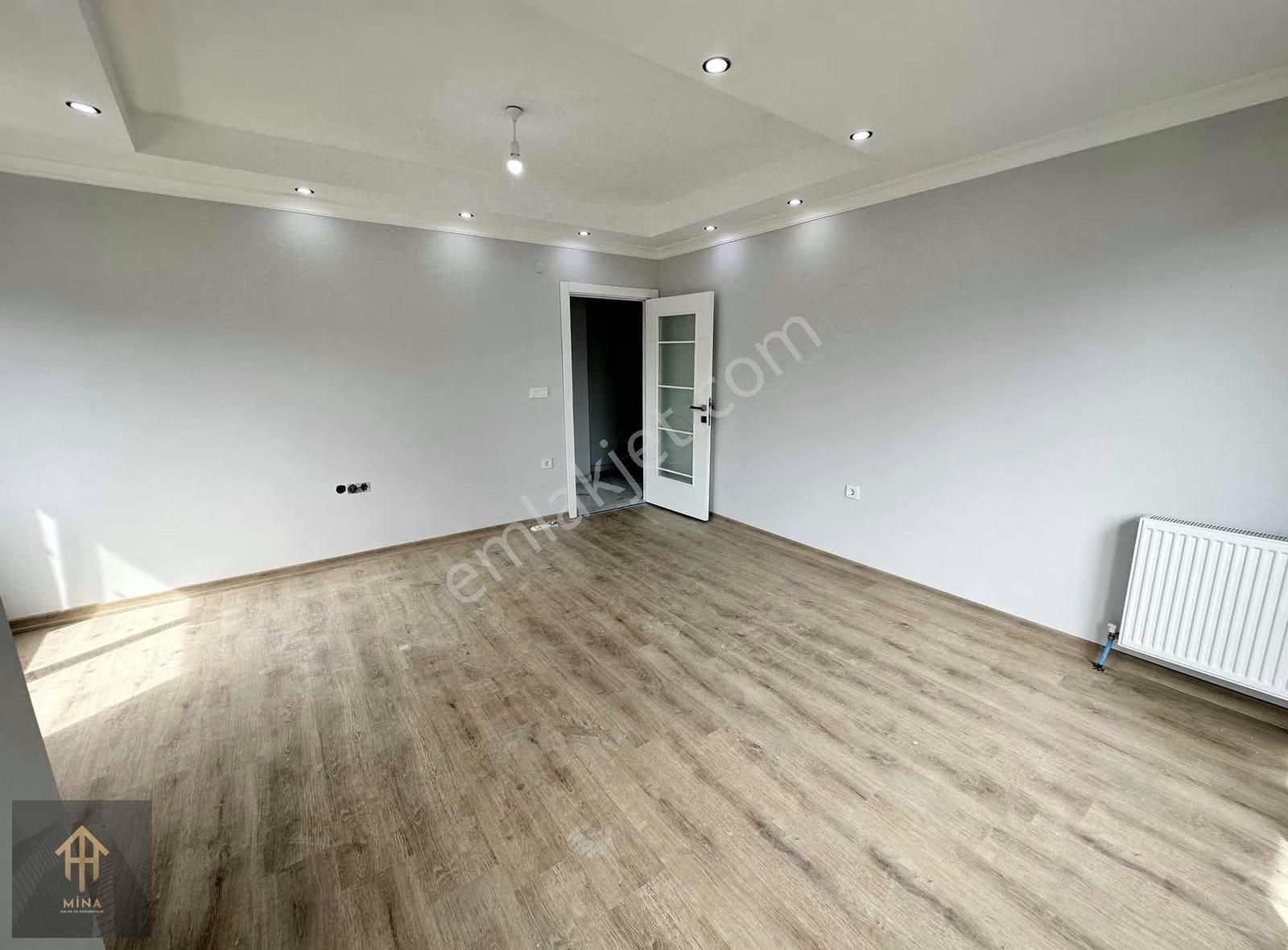 Sıfır Ön Cephe Metrobüse 1dk 4+2 Dublex Çift Girişli Otoparklı - Görsel 14