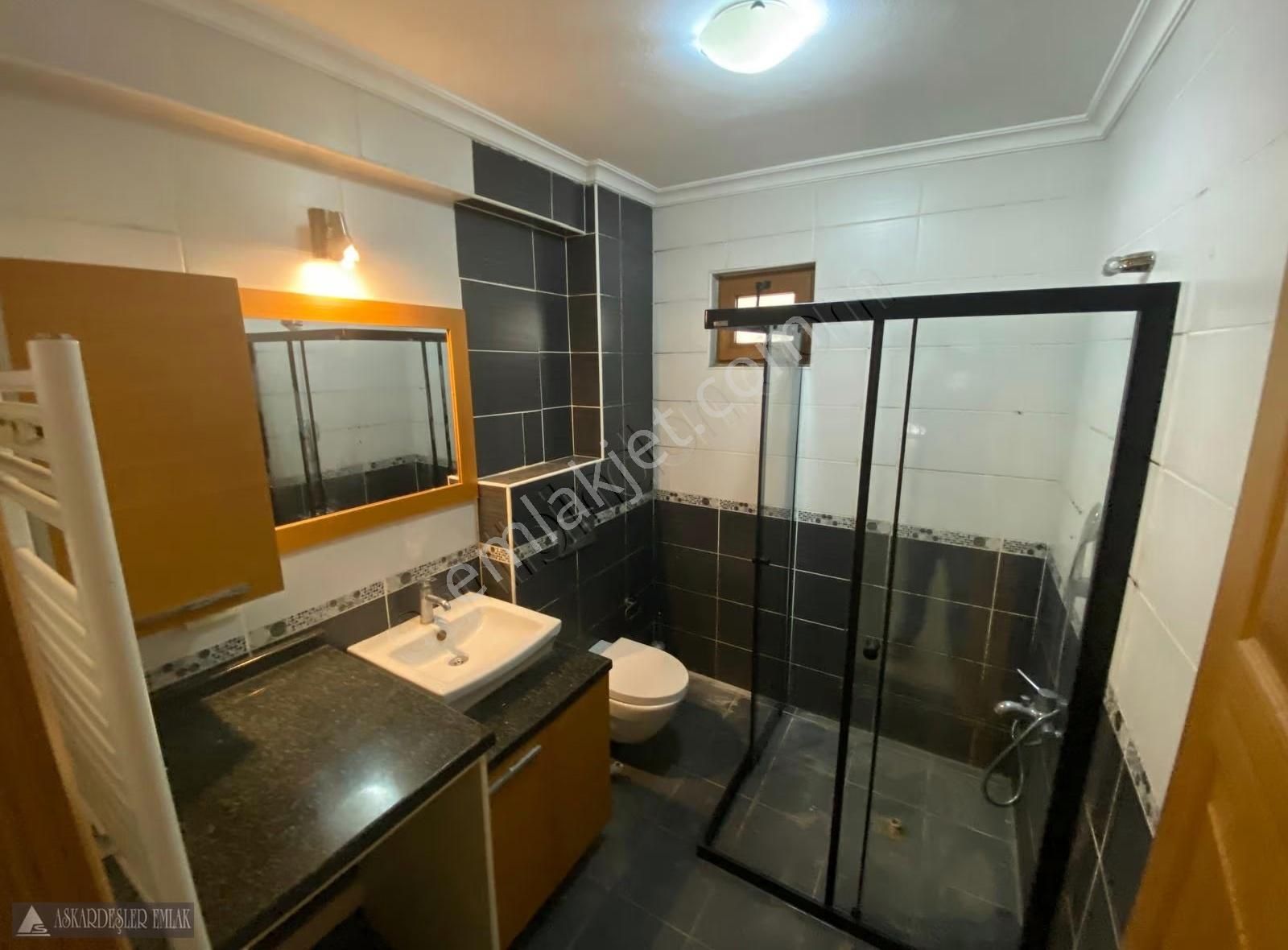 Altayçeşme'de 70 M² Genç Binada 2+1 Daire - Görsel 4